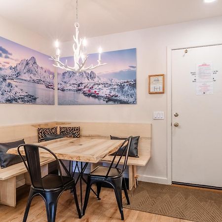 Fully Renovated! St Anton #17 Ski In Ski Out 1 Bedroom 1 Bathroom Condo! Sleeps Up To 4! 맘모스 레이크스 외부 사진