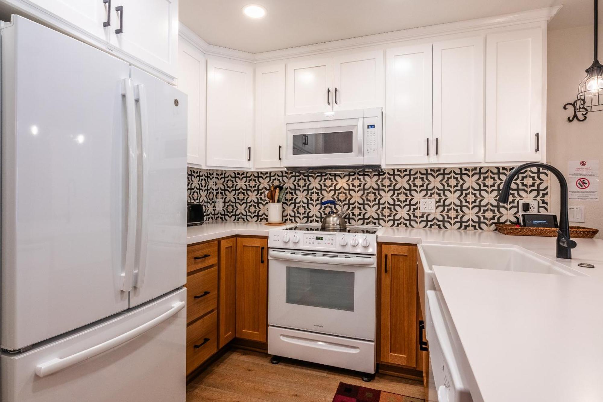 Fully Renovated! St Anton #17 Ski In Ski Out 1 Bedroom 1 Bathroom Condo! Sleeps Up To 4! 맘모스 레이크스 외부 사진