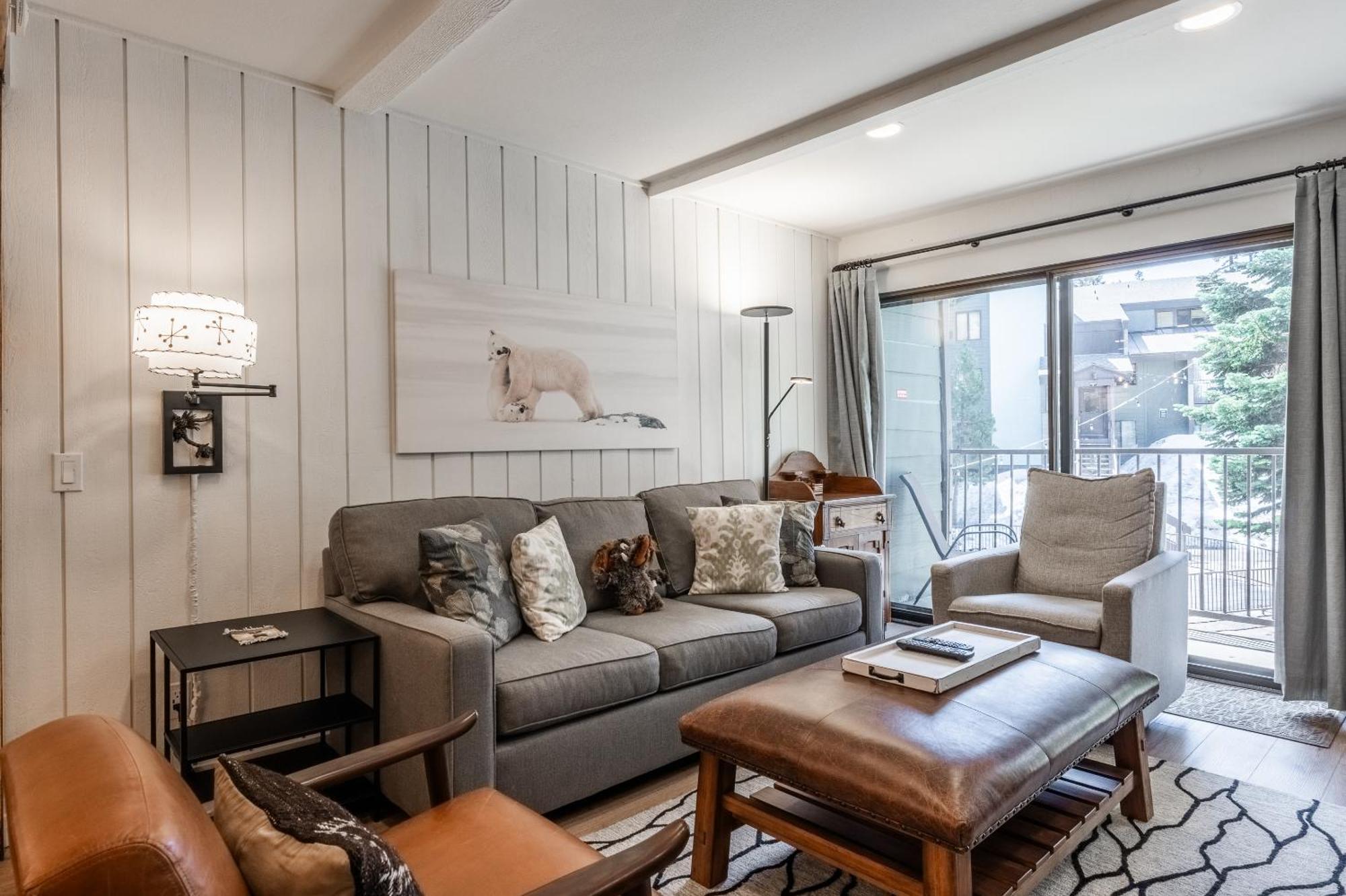 Fully Renovated! St Anton #17 Ski In Ski Out 1 Bedroom 1 Bathroom Condo! Sleeps Up To 4! 맘모스 레이크스 외부 사진