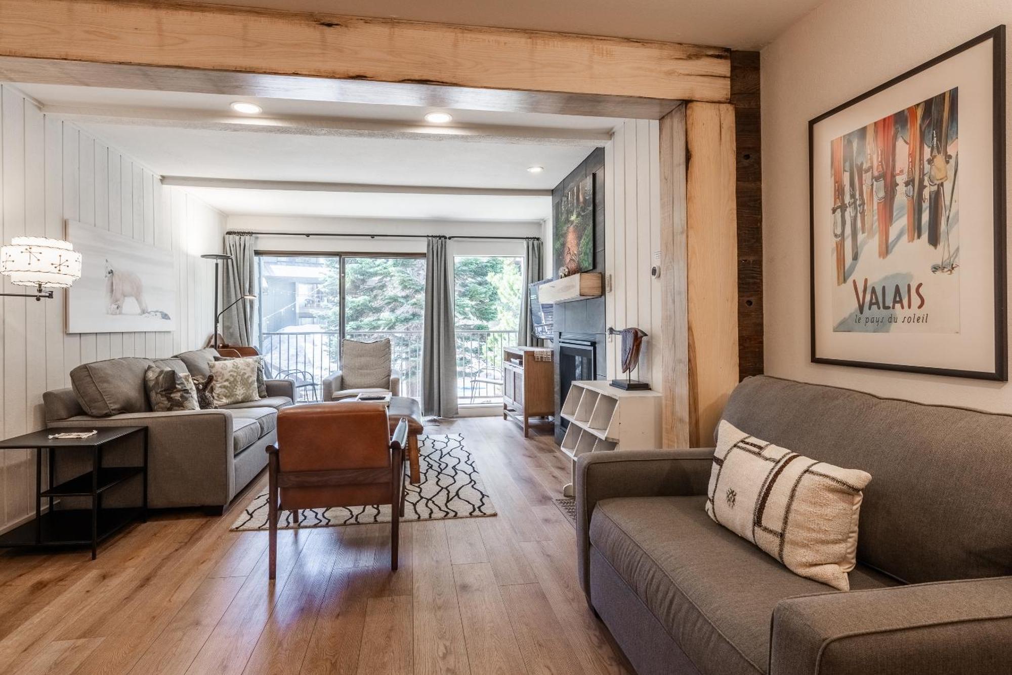Fully Renovated! St Anton #17 Ski In Ski Out 1 Bedroom 1 Bathroom Condo! Sleeps Up To 4! 맘모스 레이크스 외부 사진