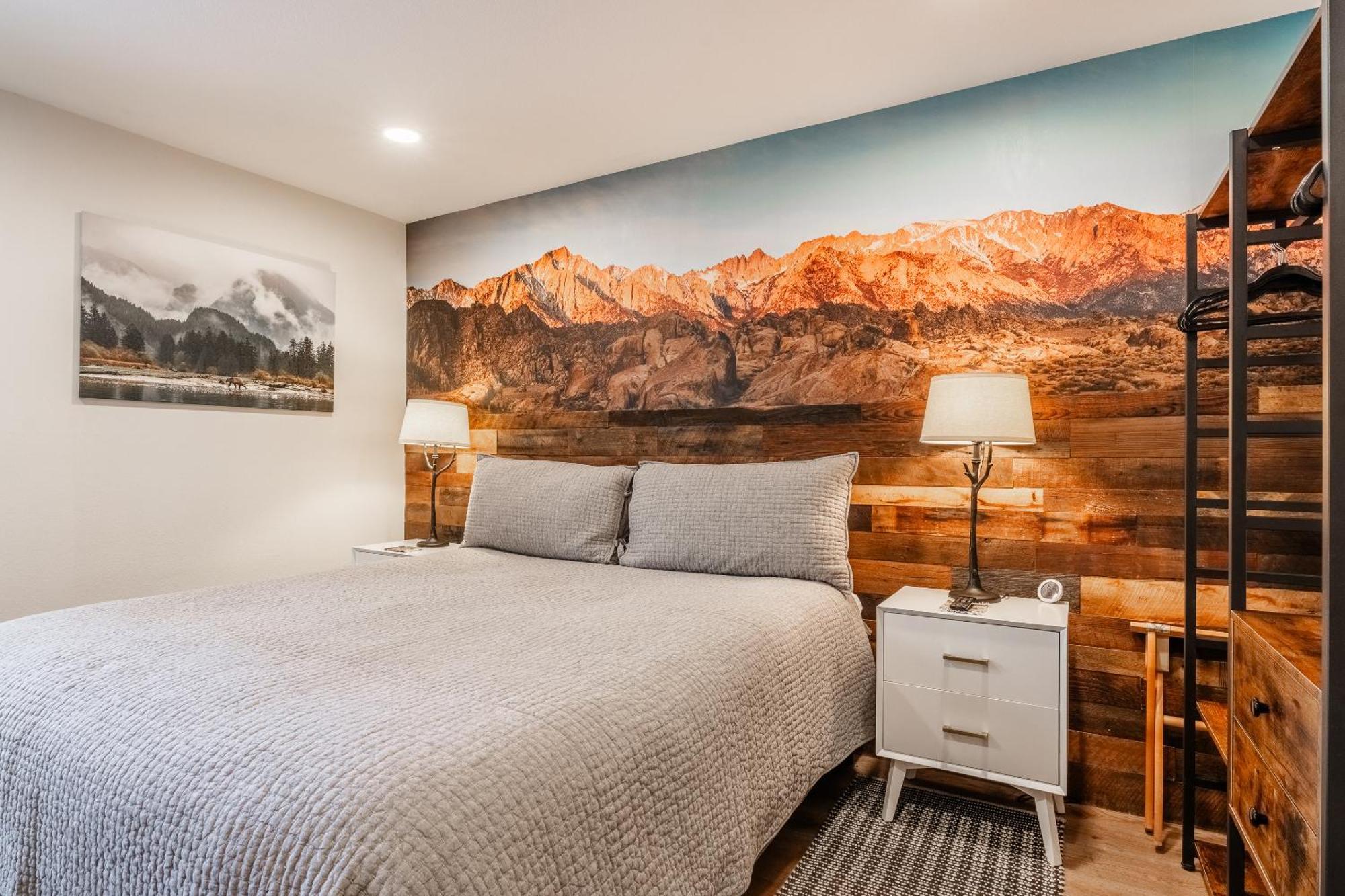Fully Renovated! St Anton #17 Ski In Ski Out 1 Bedroom 1 Bathroom Condo! Sleeps Up To 4! 맘모스 레이크스 외부 사진